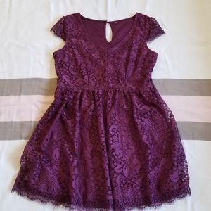 Lace, cap sleeve dress